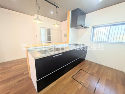 【キッチン】 | 袋井市春岡 中古戸建て | キッチンです