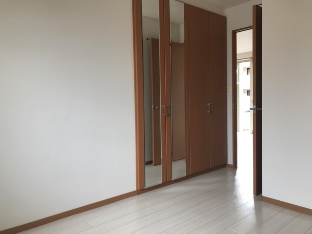 アンジュレーヴの洋室