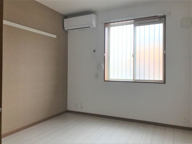 アンジュレーヴの洋室