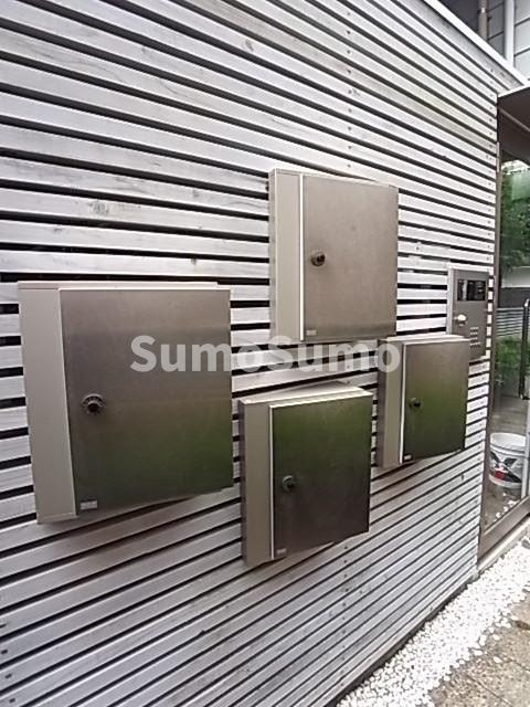 神戸市中央区山本通４丁目のアパートの外観