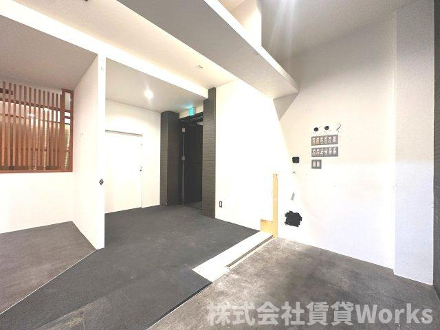 ジョイフルビルの内装|明るい室内です