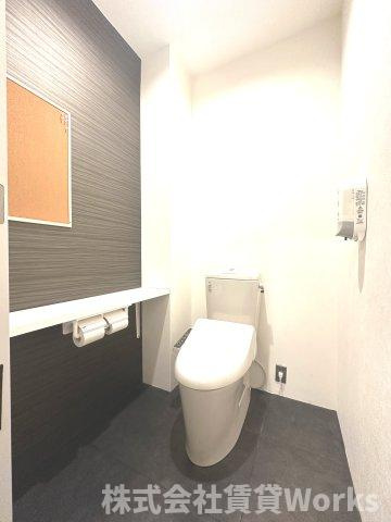 ジョイフルビルのトイレ|コンパクトで使いやすいトイレです