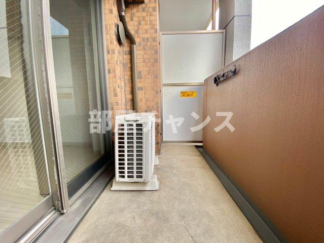 プレサンス名古屋STATIONアブソリュートのバルコニー