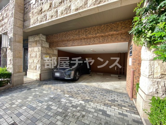 プレサンス名古屋STATIONアブソリュートのエントランス