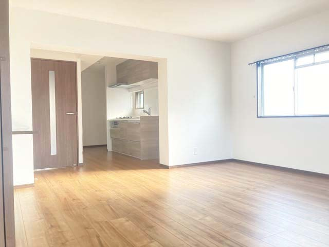 【居間・リビング】の画像