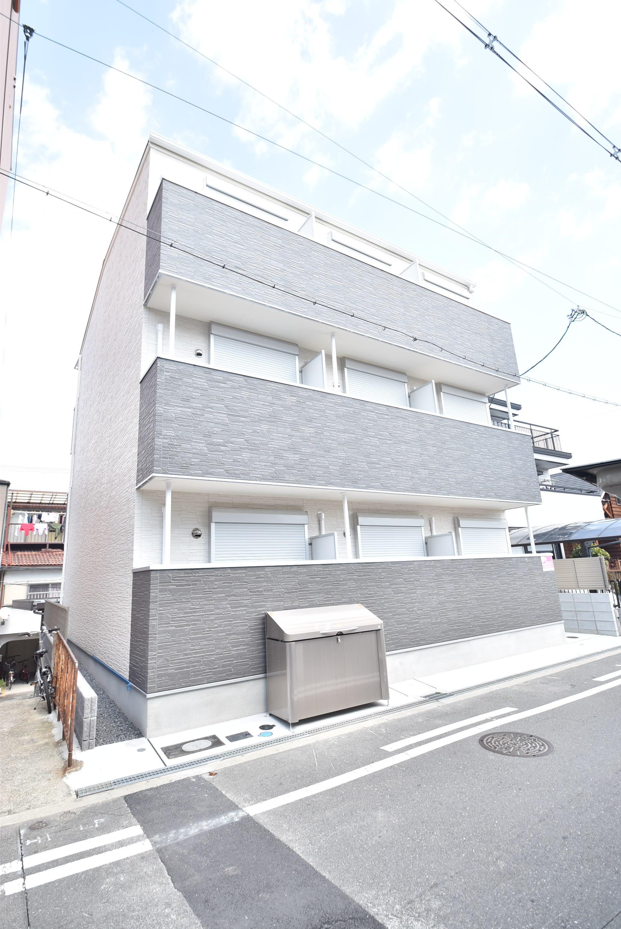 大阪市城東区蒲生２丁目のアパートの外観