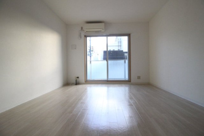 【洋室】 | ルフランソレイユ | 洋室10帖