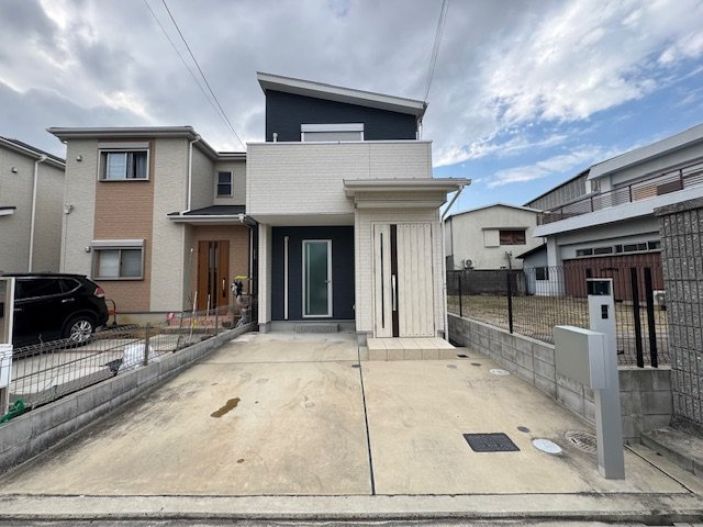堺市美原区今井一戸建ての外観