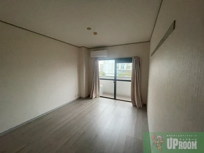 レイクサイドマンションカサイの居間・リビング