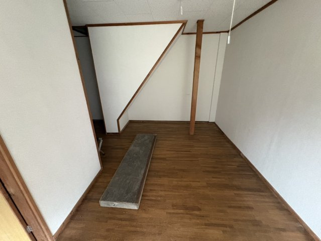 西松ヶ丘Bの内装