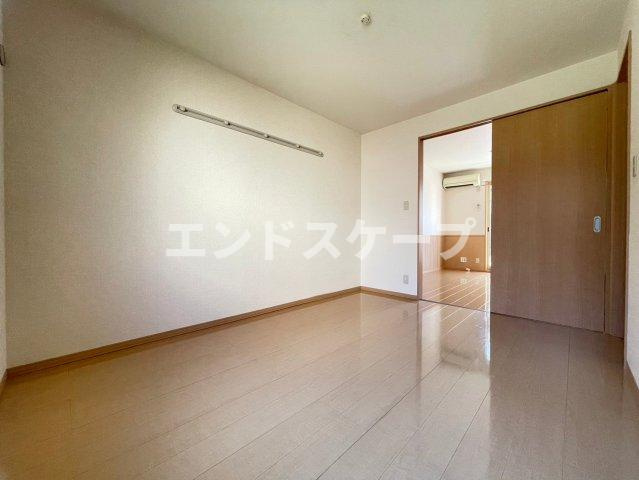 プラシードの洋室|高崎、前橋、伊勢崎エリアのお部屋探しはエンドスケープまで！お客様の理想お聞かせ下さい♪