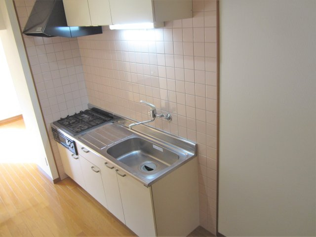 クリスタルコート築山のキッチン