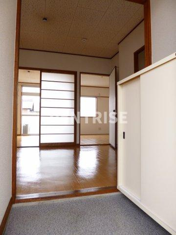 ファミール富士の玄関|玄関