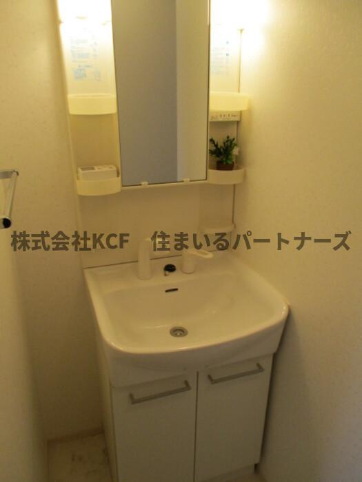 ボスコルーチェの独立洗面台|独立洗面化粧台が付いています