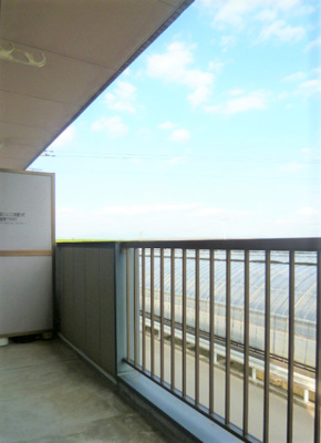 【バルコニー】 | サンシャインコート東合川 | 落ち着いた時間を過ごせるバルコニーです