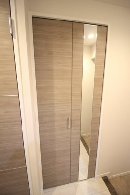 【玄関】 | フォレ・リビエール磯辺通