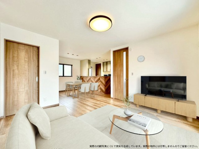 【居間・リビング】 | 【LDK　家具設置CGイメージ】
※画像に含まれる家具家電はCGで作成したものでイメージです。実際の物件には付帯しません。