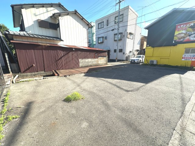 八万町下福万売土地の外観