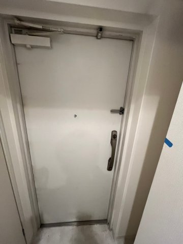 マジェスティ天満橋の玄関