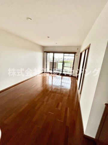 レジオンスクエア緑地公園4番館の内装