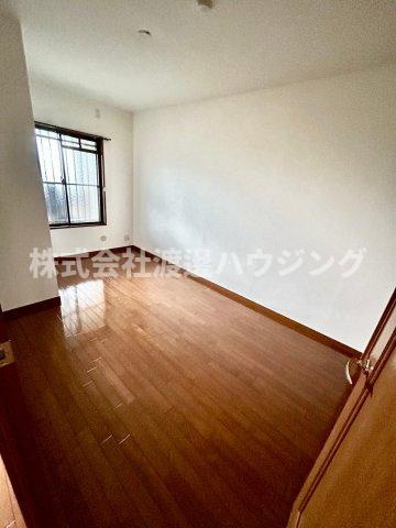 レジオンスクエア緑地公園4番館の洋室