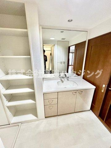 レジオンスクエア緑地公園4番館の洗面所