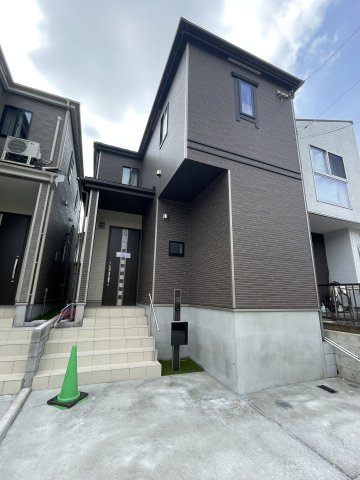 【仲介手数料無料】所沢市中新井１４期１号棟　所沢市の新築住宅なら西武ハウジングの外観