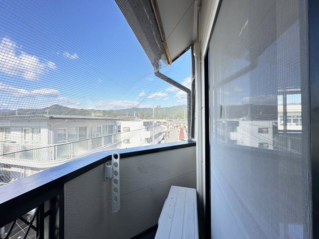 八反町ウィングのバルコニー