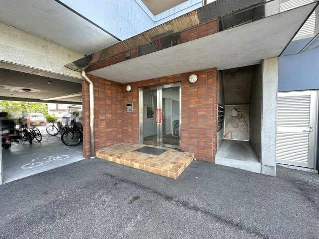 カーサ地球33番地のエントランス