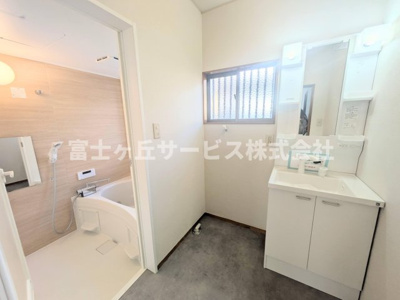 【脱衣所】 | 磐田市大原 中古戸建て | 脱衣場です