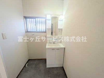 【独立洗面台】 | 磐田市大原 中古戸建て | 独立洗面台です