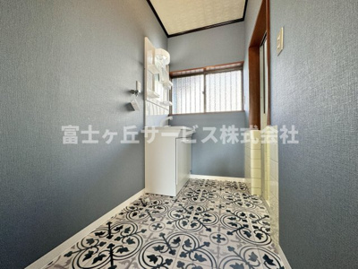 【脱衣所】 | 藤枝市立花2丁目 中古戸建て | 脱衣場です