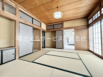 【和室】 | 藤枝市立花2丁目 中古戸建て | 収納が充実している和室です