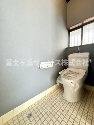 【トイレ】 | 藤枝市立花2丁目 中古戸建て | トイレです