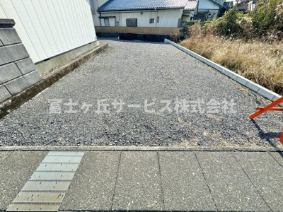 【駐車場】 | 藤枝市立花2丁目 中古戸建て | 駐車場です