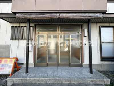 【エントランス】 | 藤枝市立花2丁目 中古戸建て | エントランスです