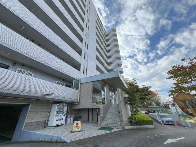 アーネスト能茶山のその他