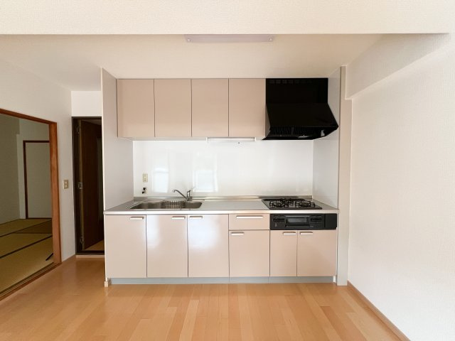 アーネスト能茶山のキッチン