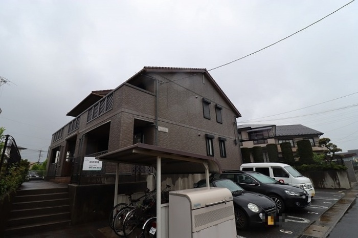 イーストヒルズ雅Ⅲの外観
