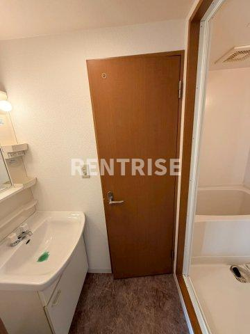 ルミエール・Eの洗面所