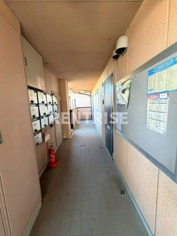 ルミエール・Eのロビー