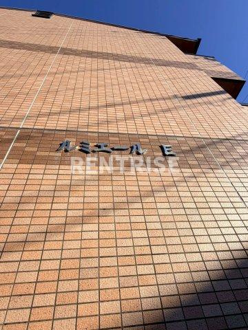 ルミエール・Eの外観