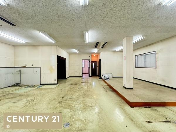 紀の川市杉原の事務所