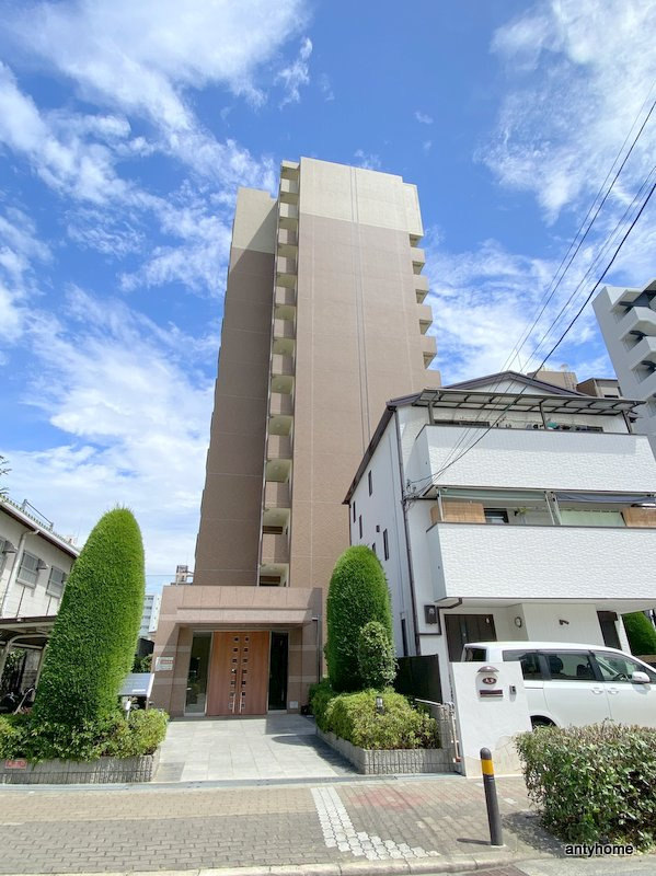ONEROOFFLATTENJINBASHI(旧:シャルマンフジ天神橋)の外観