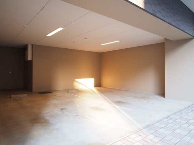 ルーチェ桜川の駐車場