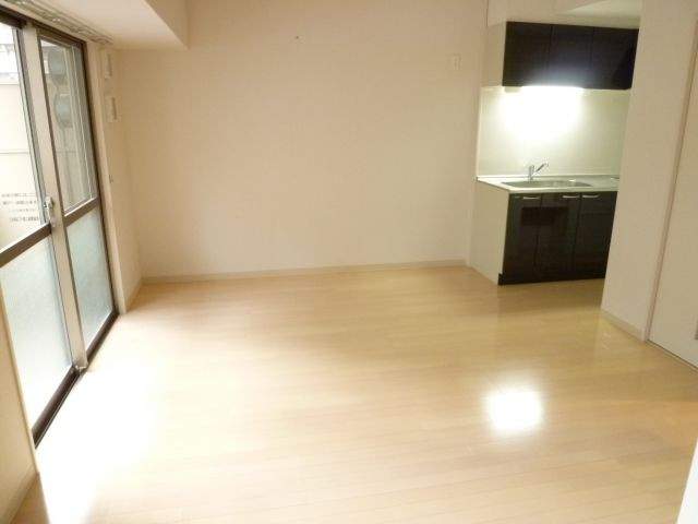 ルーチェ桜川の居間・リビング