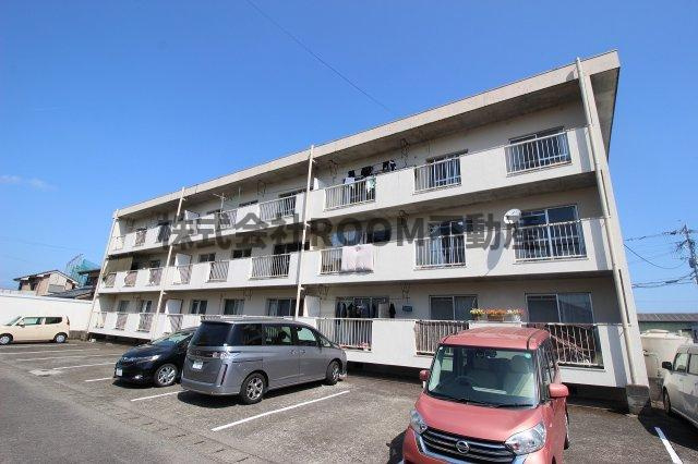 若葉苑の外観|落ち着いた雰囲気の外観です