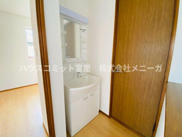 八街市希望ヶ丘　中古戸建のその他|2F洗面台