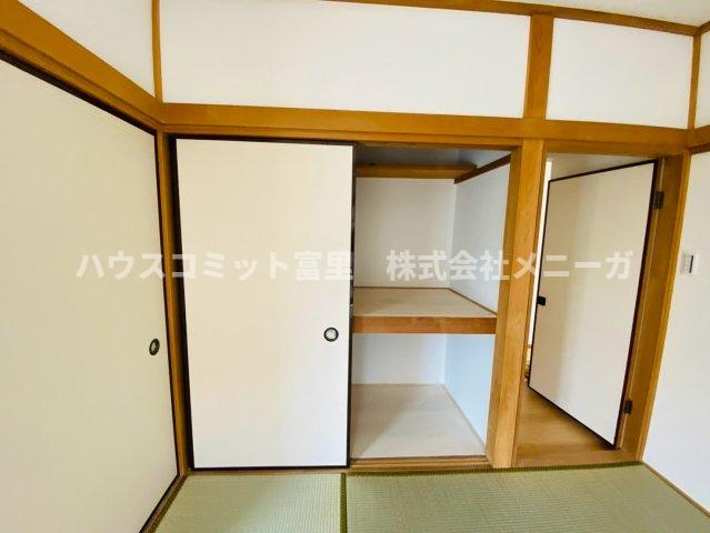 八街市希望ヶ丘　中古戸建の収納