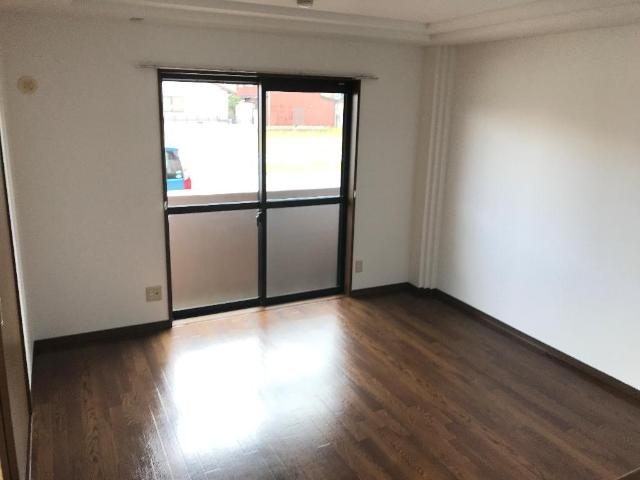 エスペランス　光の居間・リビング|家具配置しやすいリビング